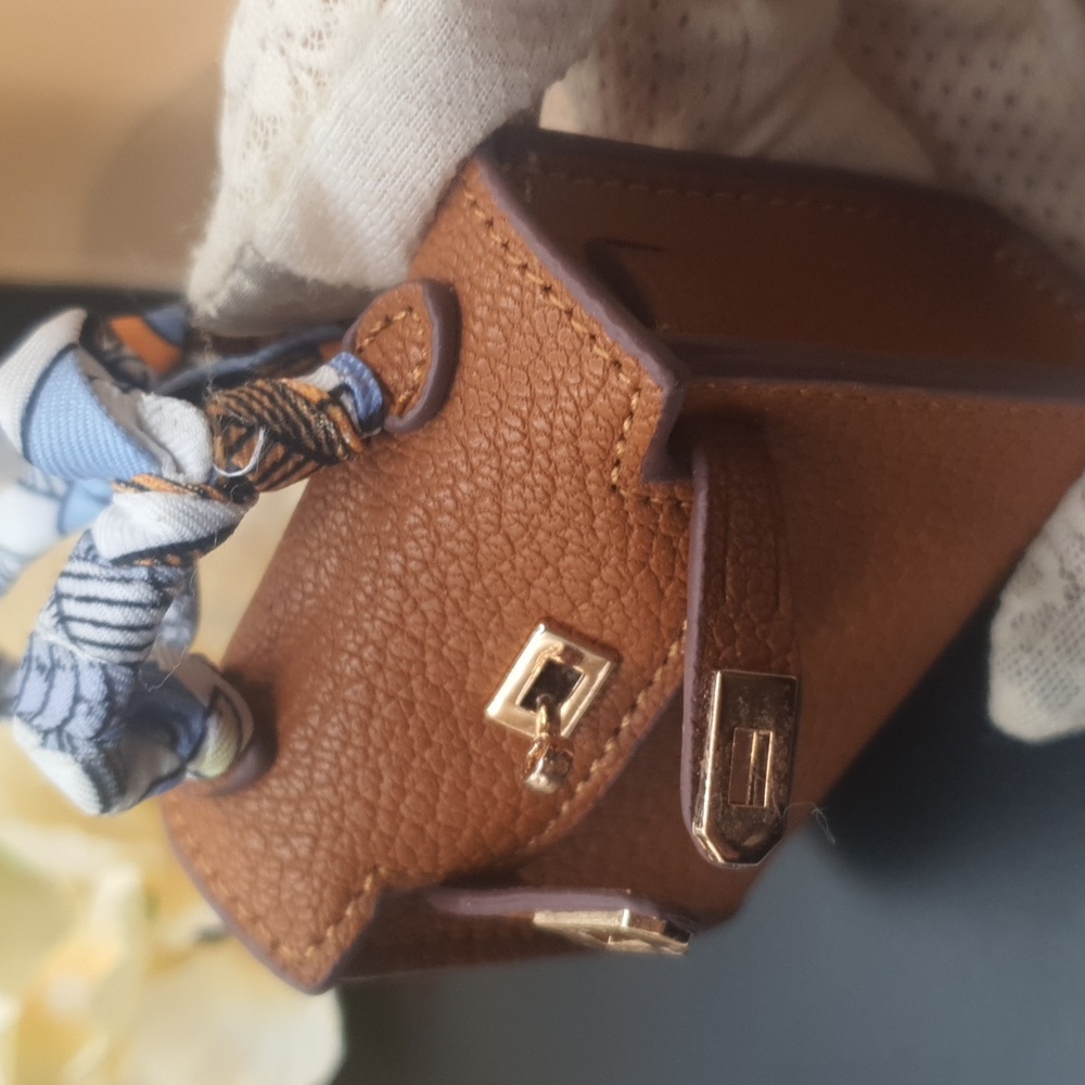 NEW🍀Mini Kelly Brown Bag Charm 🍀🌼 - Picture 3 of 5
